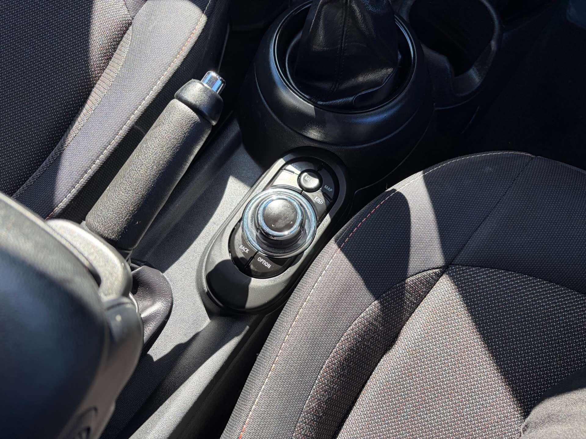 Mini Cooper view 43