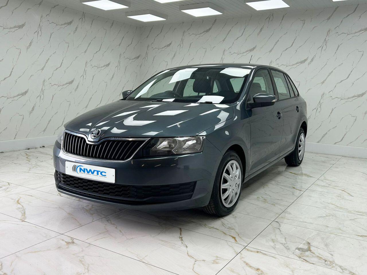 Skoda Rapid view 6
