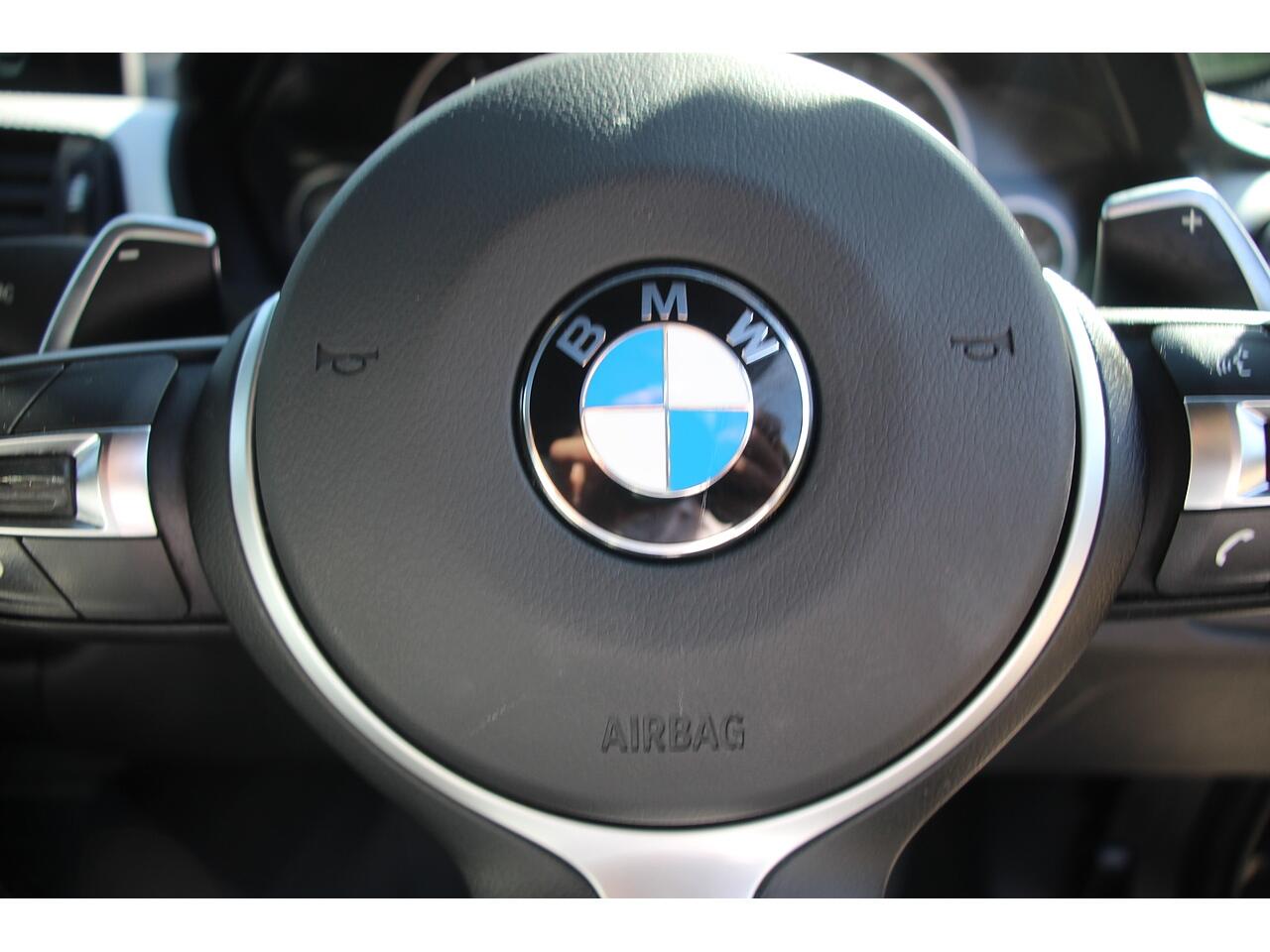 BMW 4 Series Gran Coupe view 32