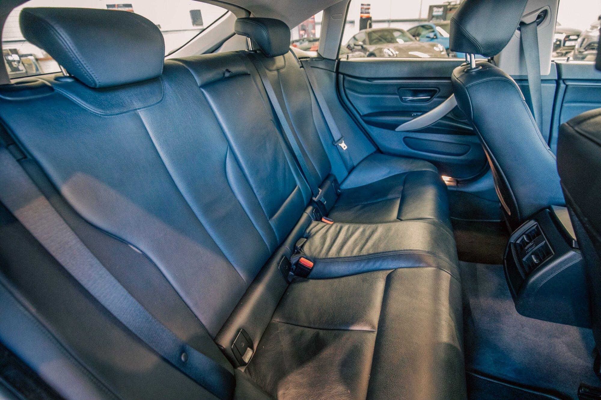BMW 4 Series view 8