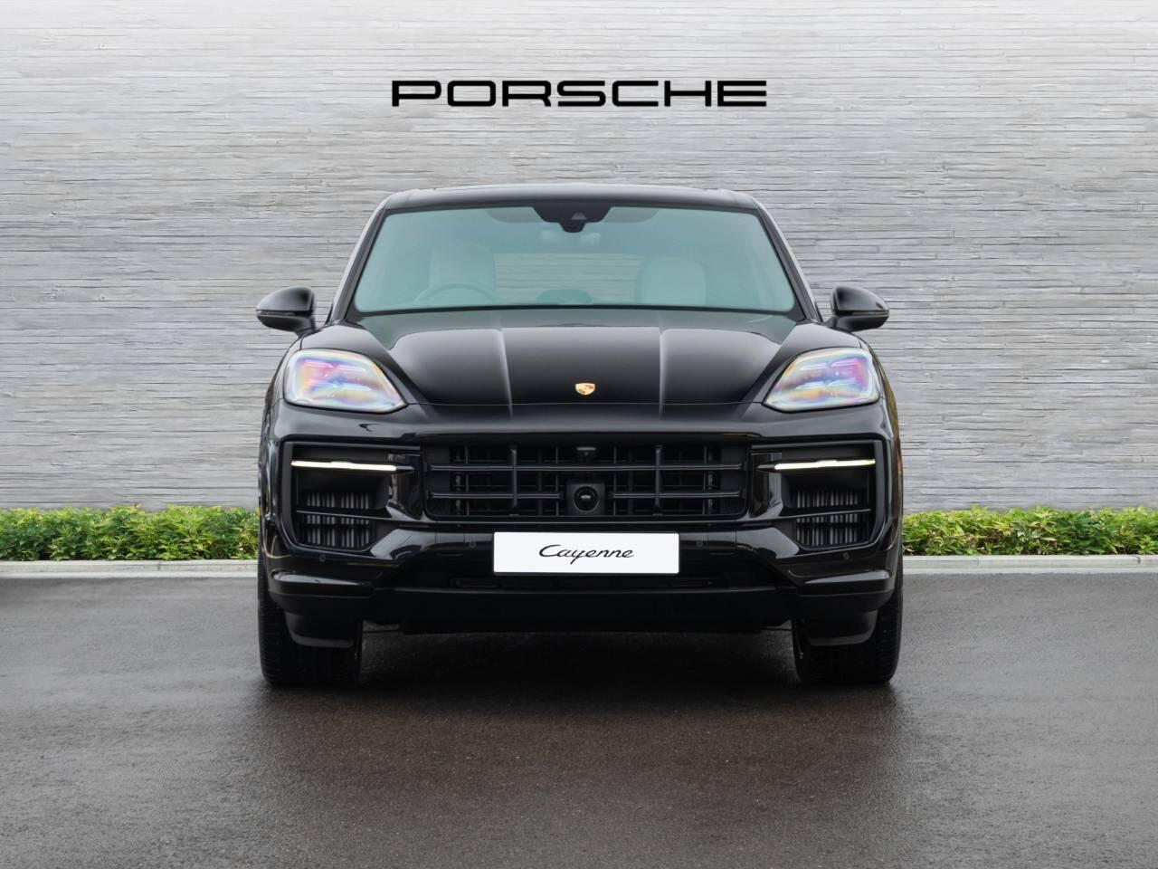 Porsche Cayenne view 6