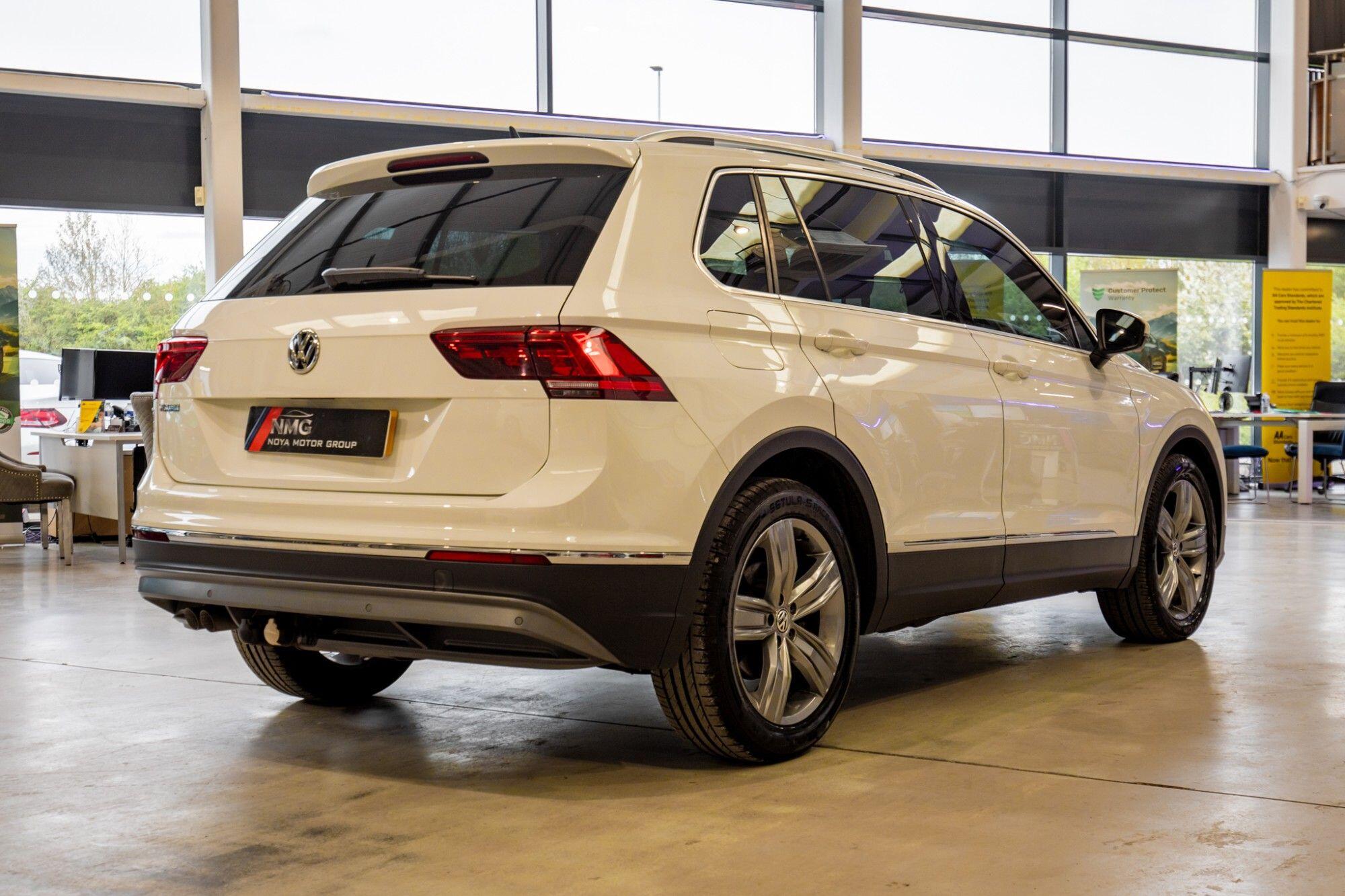 Volkswagen Tiguan view 31