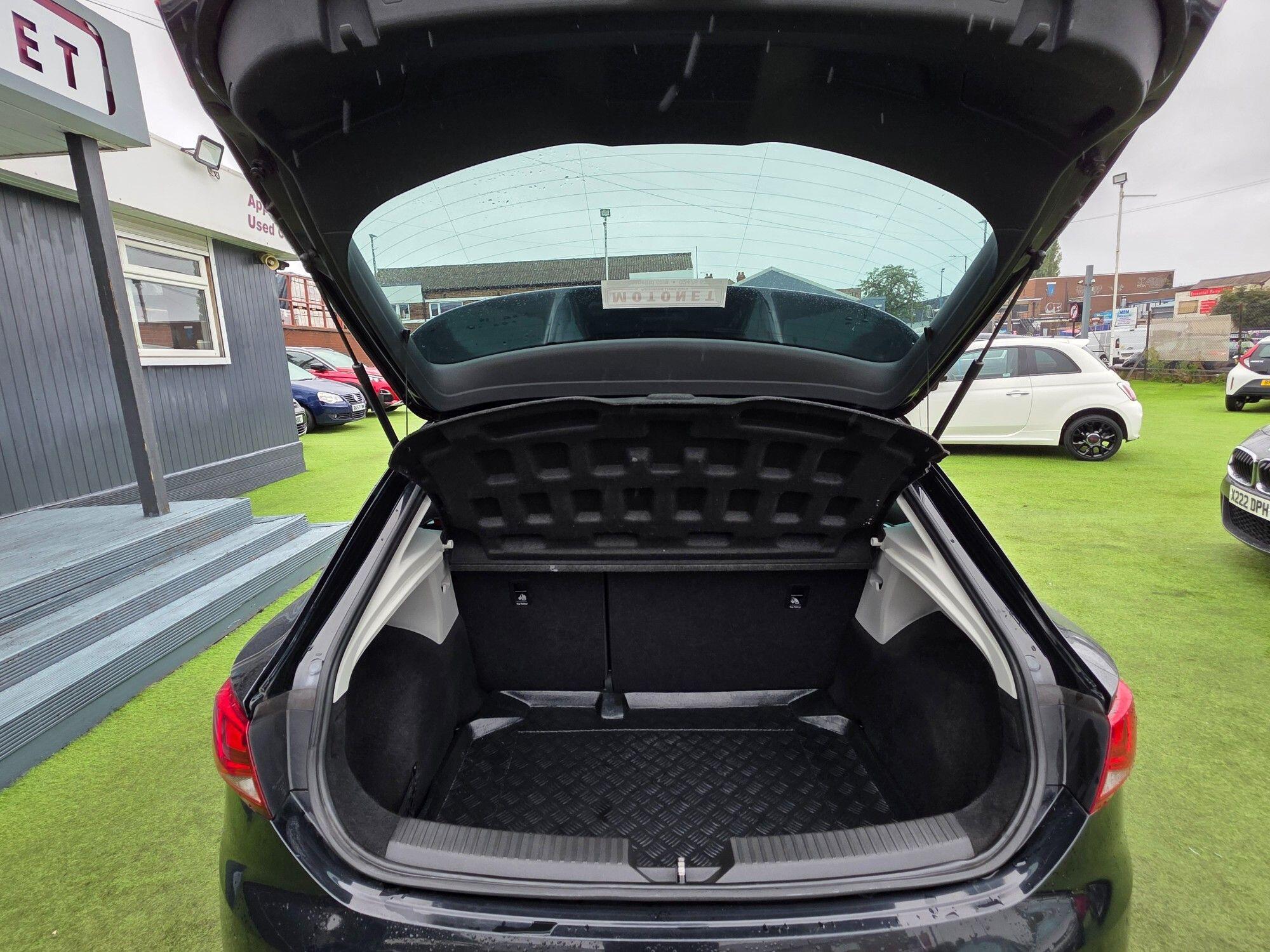 Seat Leon Leon view 19