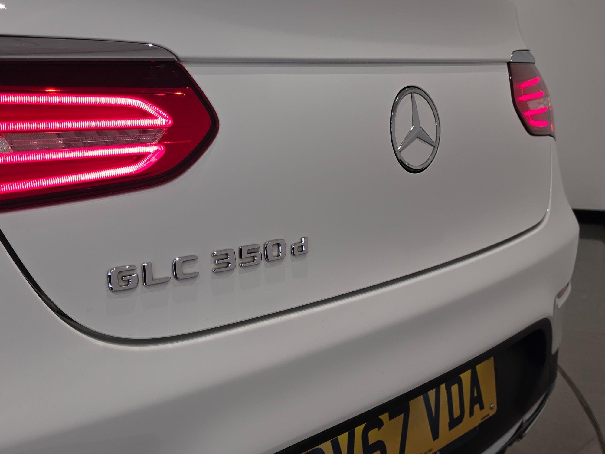 Mercedes-Benz GLC view 60