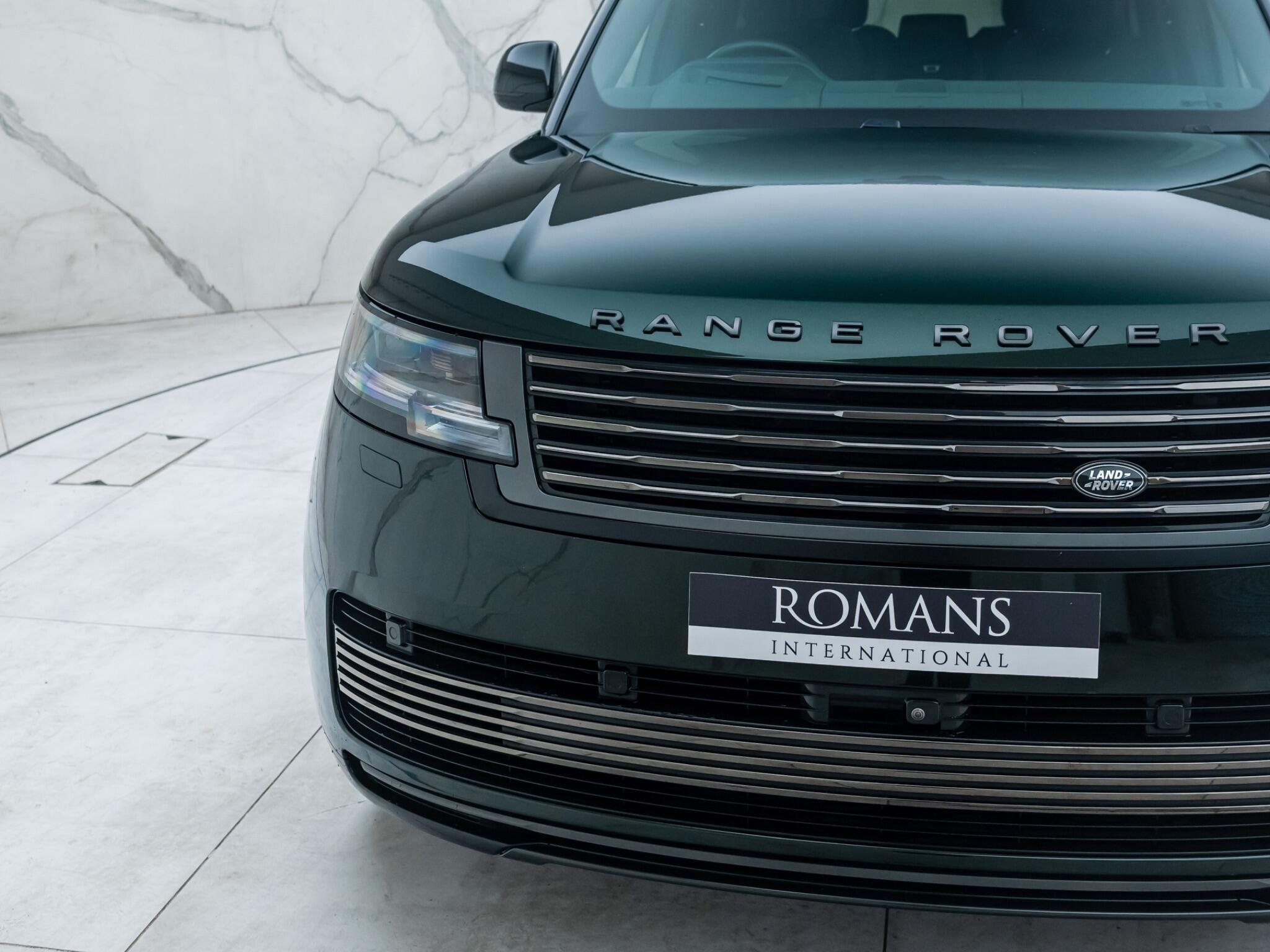 Land Rover Range Rover view 35