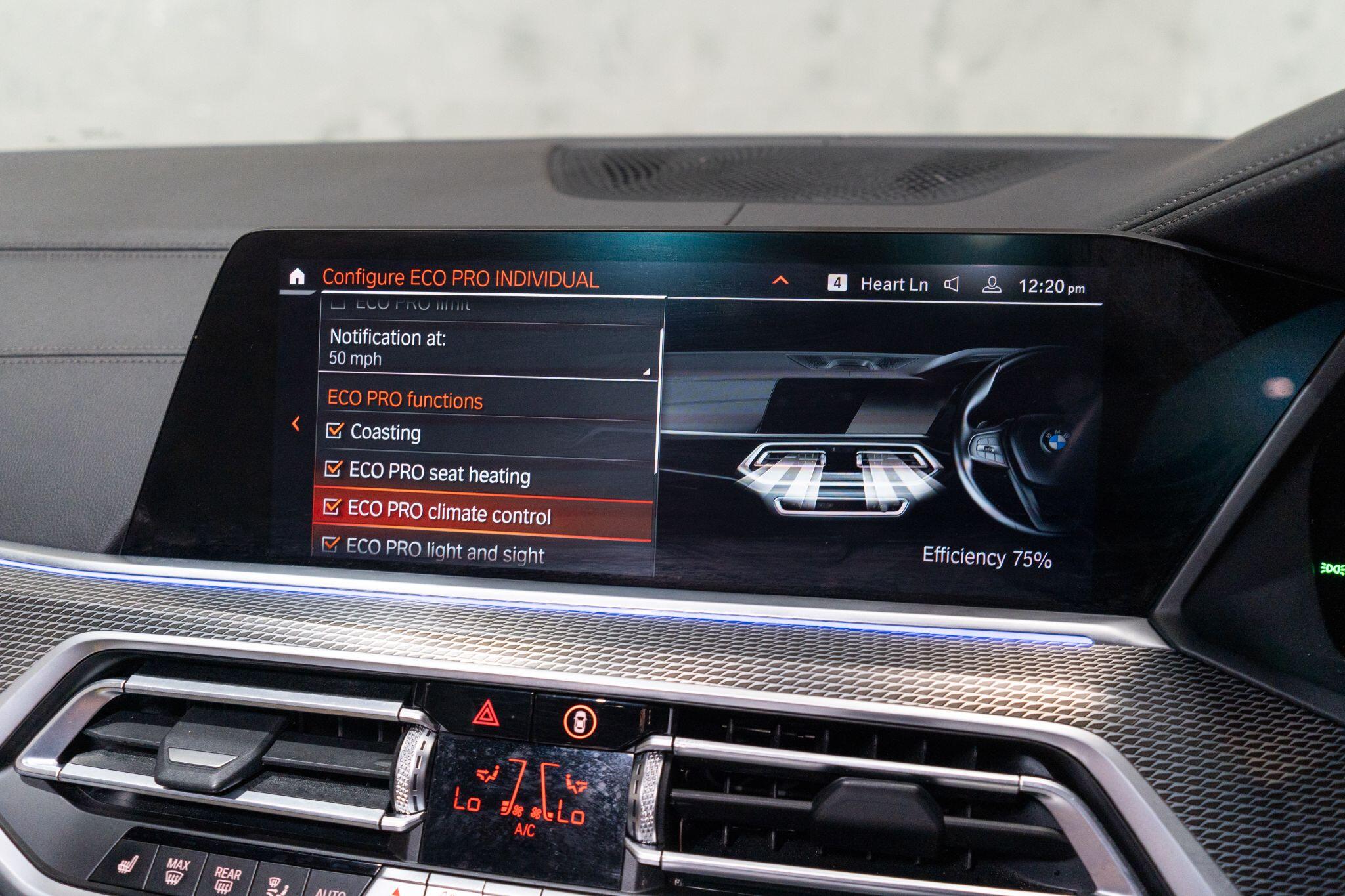 BMW X6 view 22
