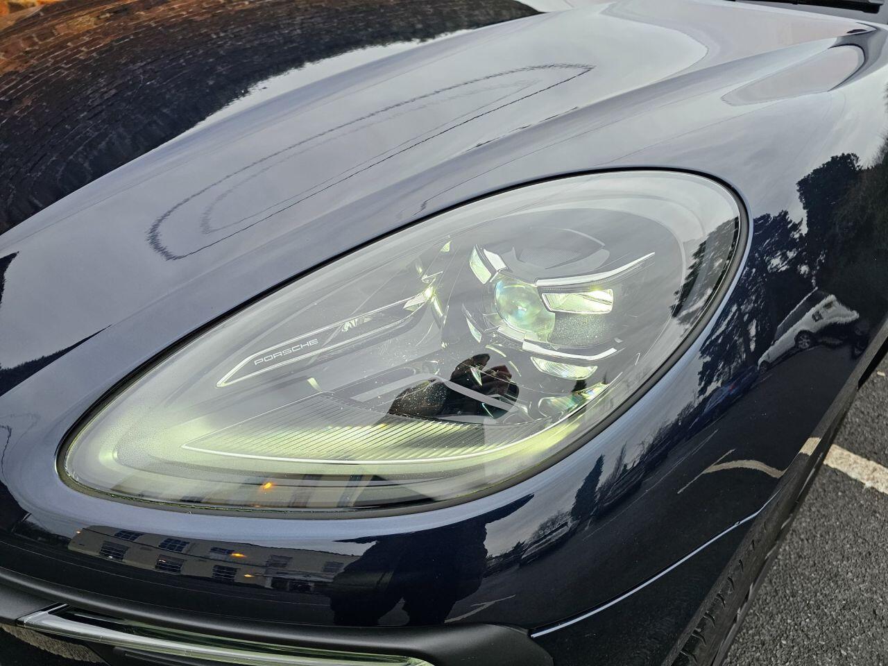 Porsche Macan view 41