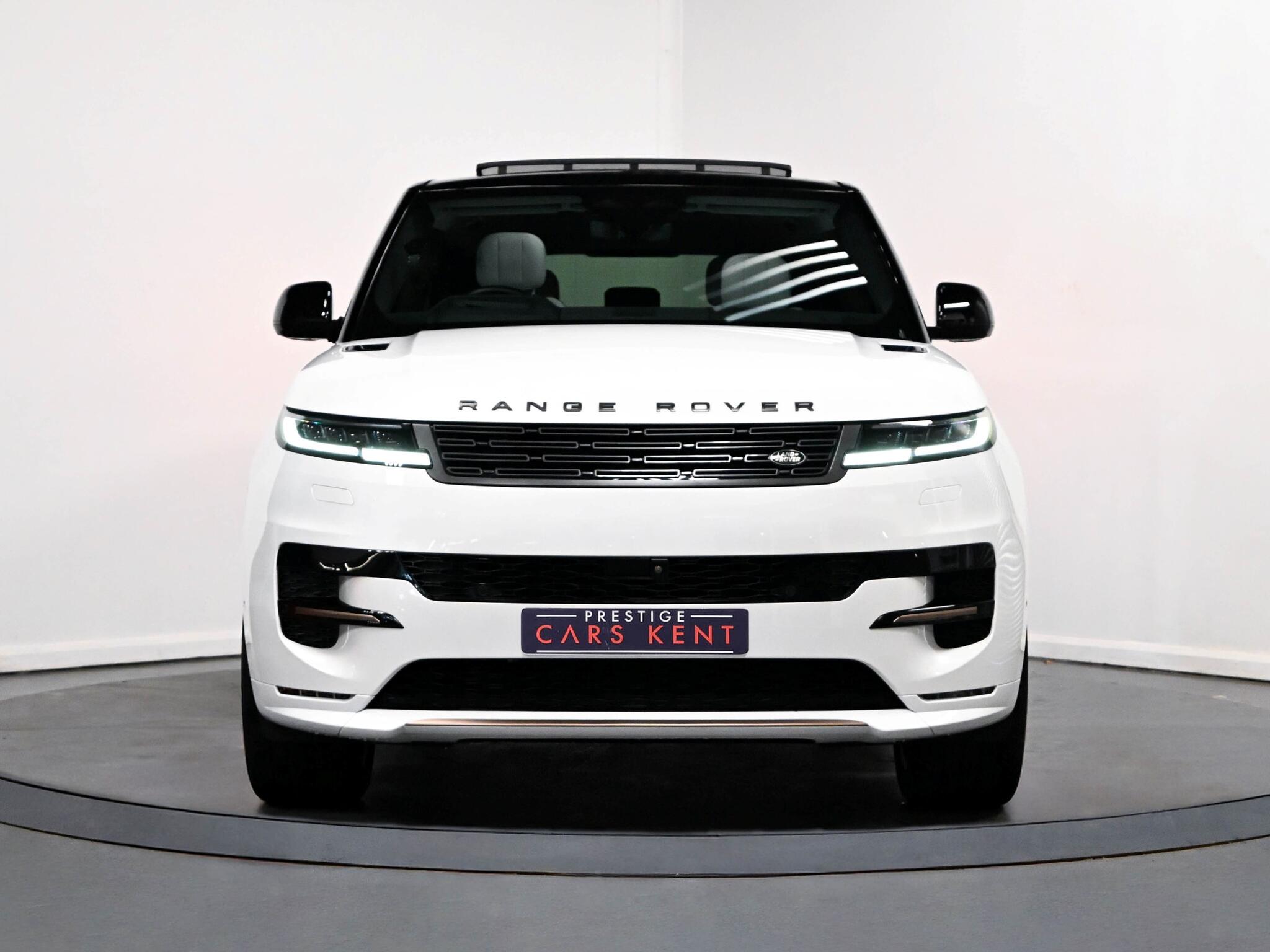 Land Rover Range Rover Sport view 22