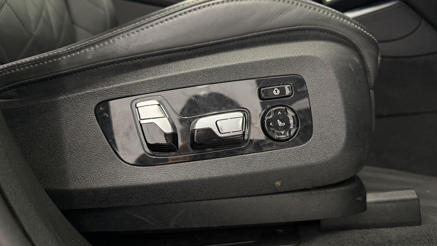 BMW X5 view 36
