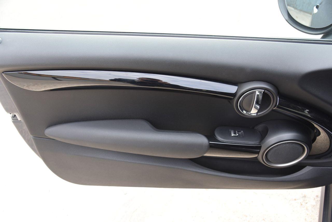 Mini Cooper view 41