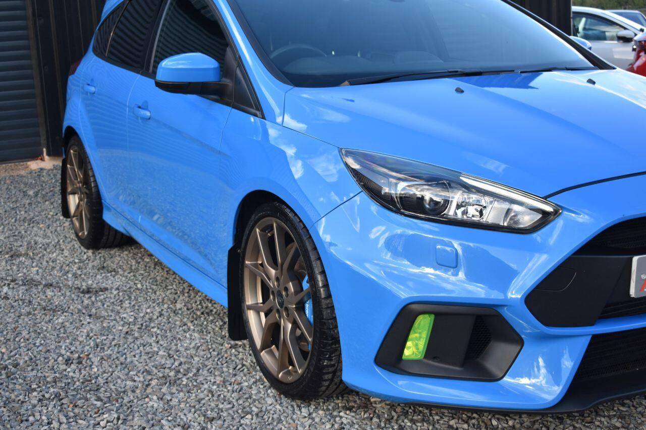 Ford Focus view 14