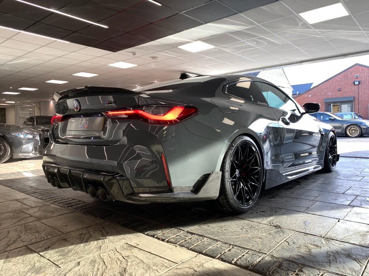 BMW M4 view 16