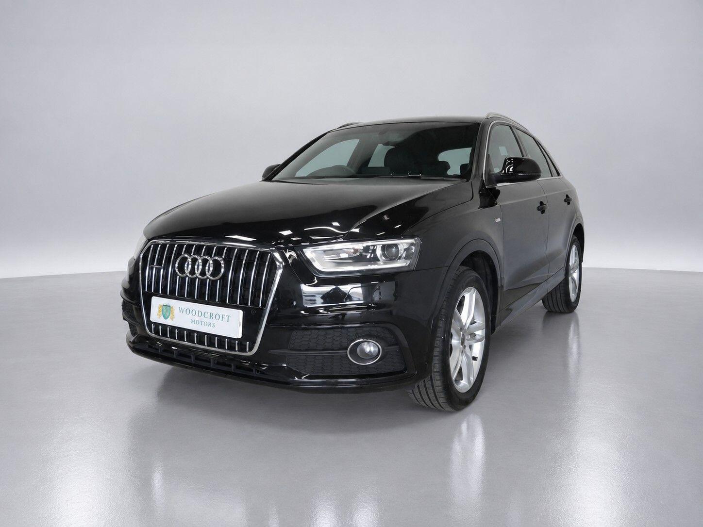 Audi Q3 view 2