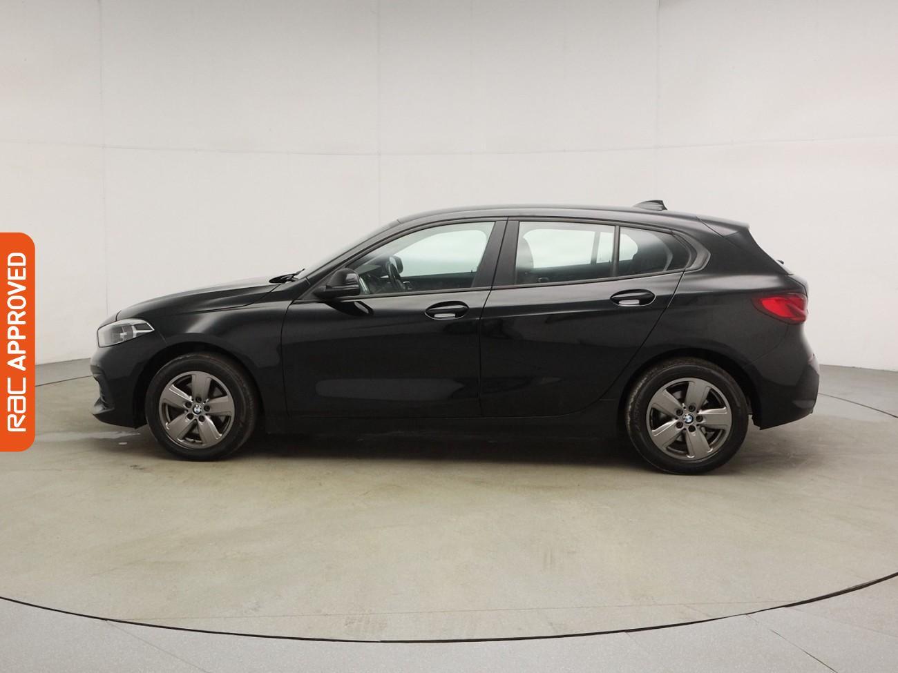 BMW 1 Series view 28