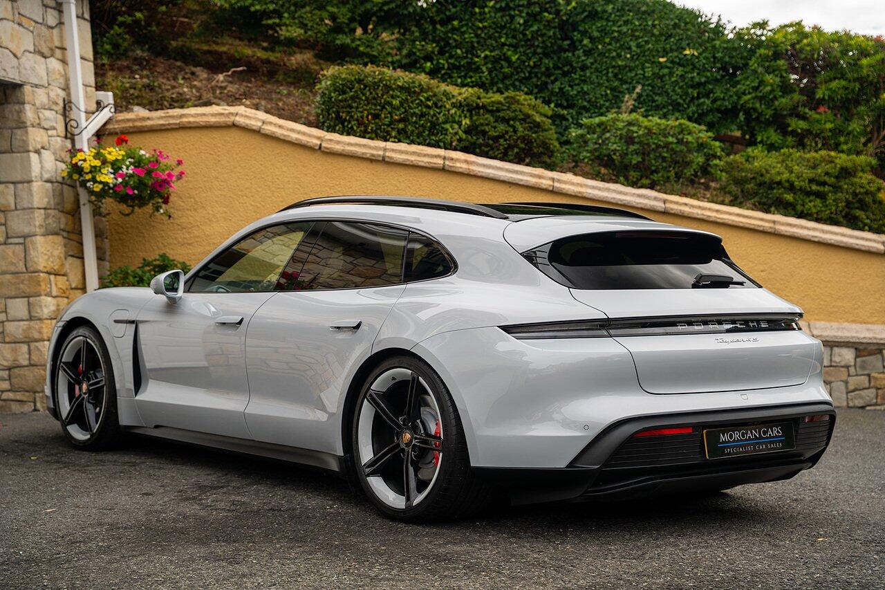 Porsche Taycan view 6