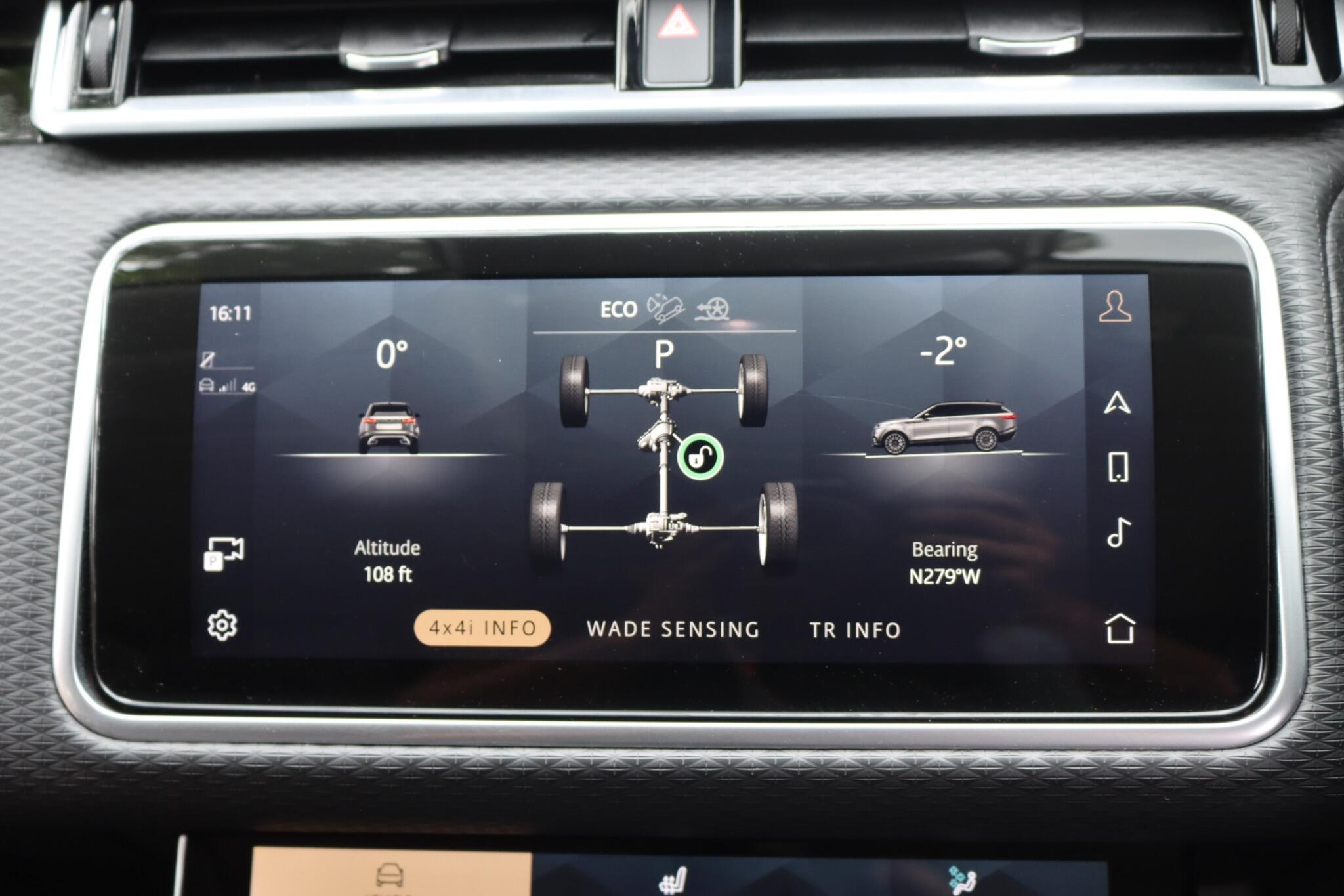 Land Rover Range Rover Velar view 61