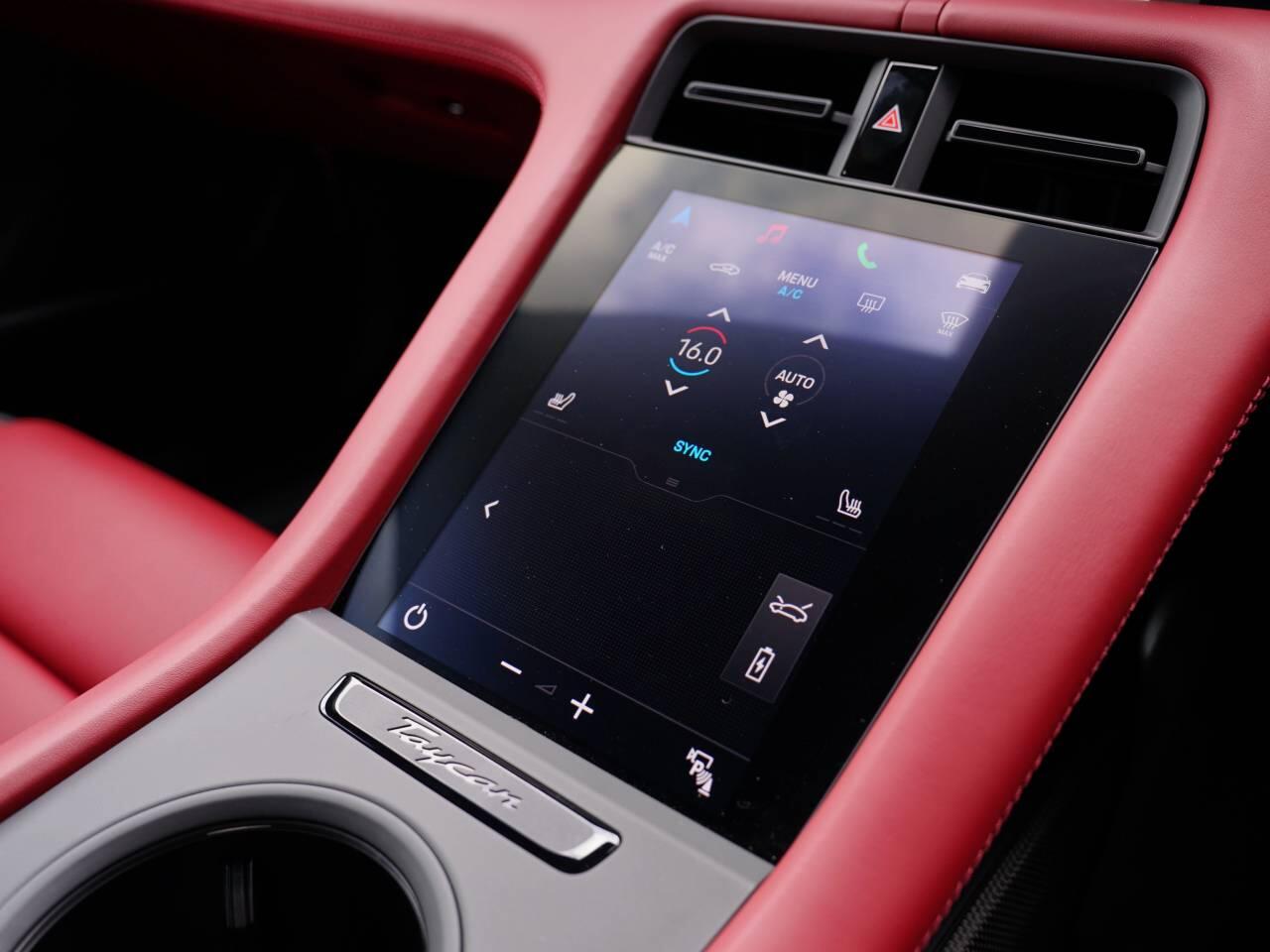 Porsche Taycan view 38