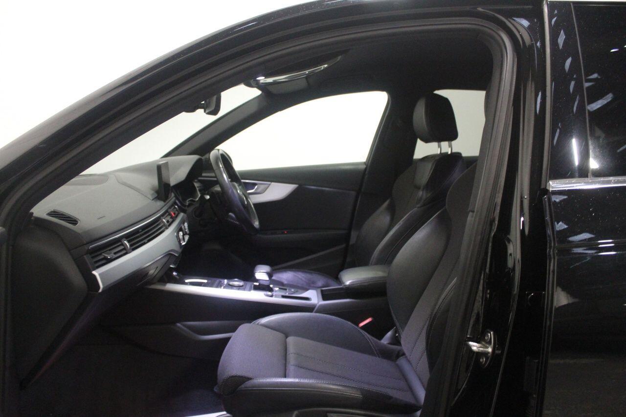 Audi A4 view 52