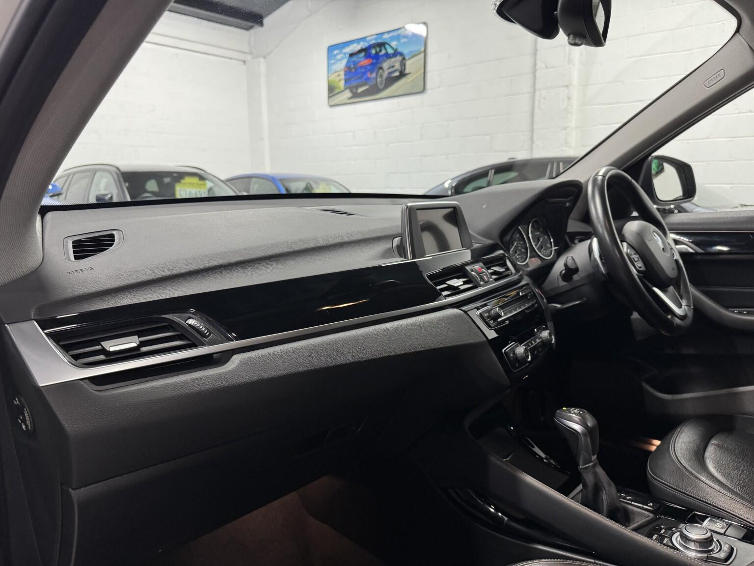 BMW X1 view 14
