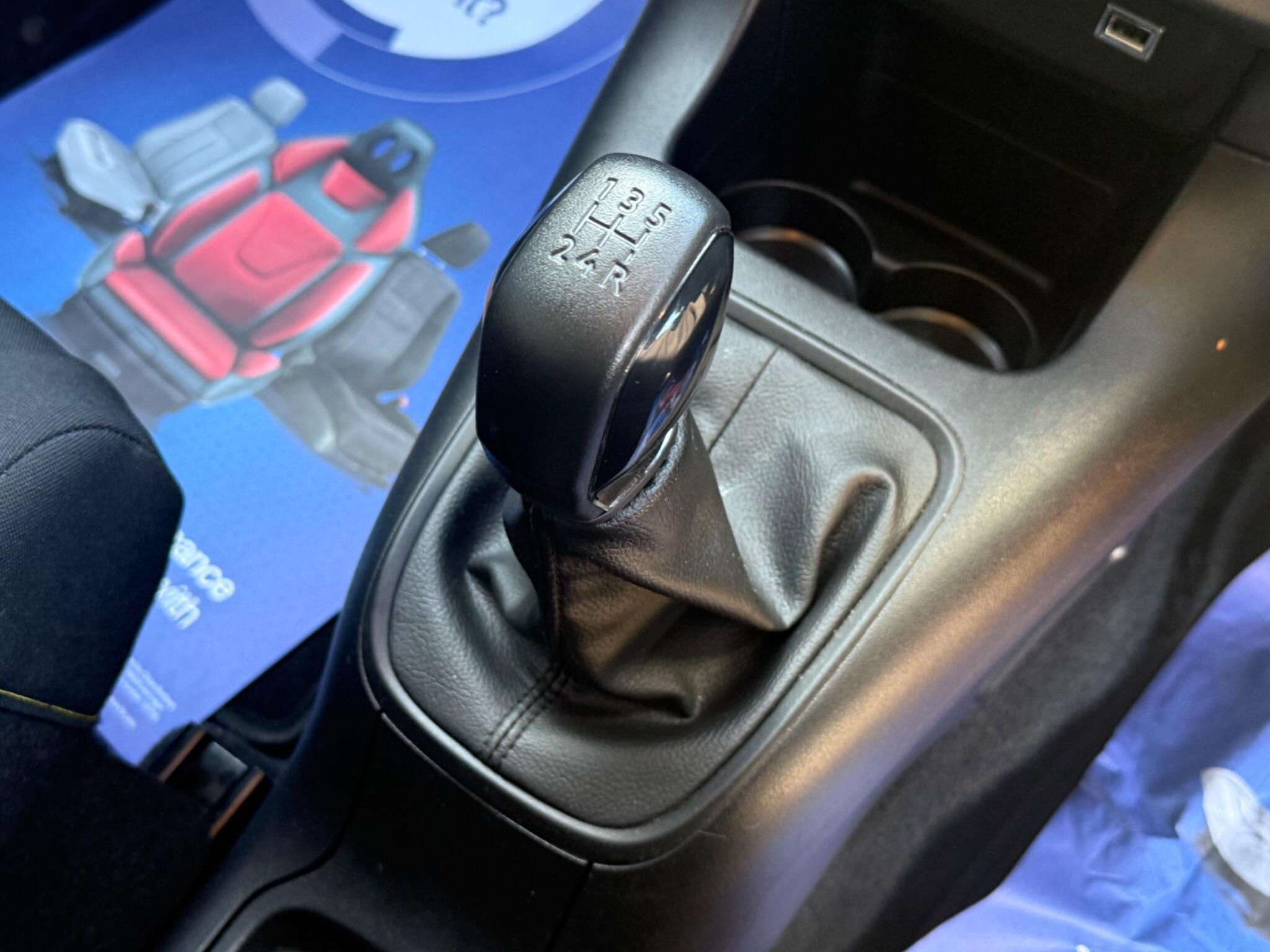 Citroen C3 view 33