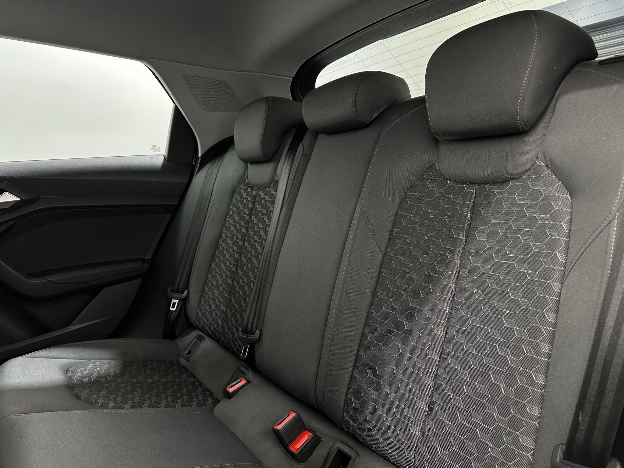 Audi A1 view 37