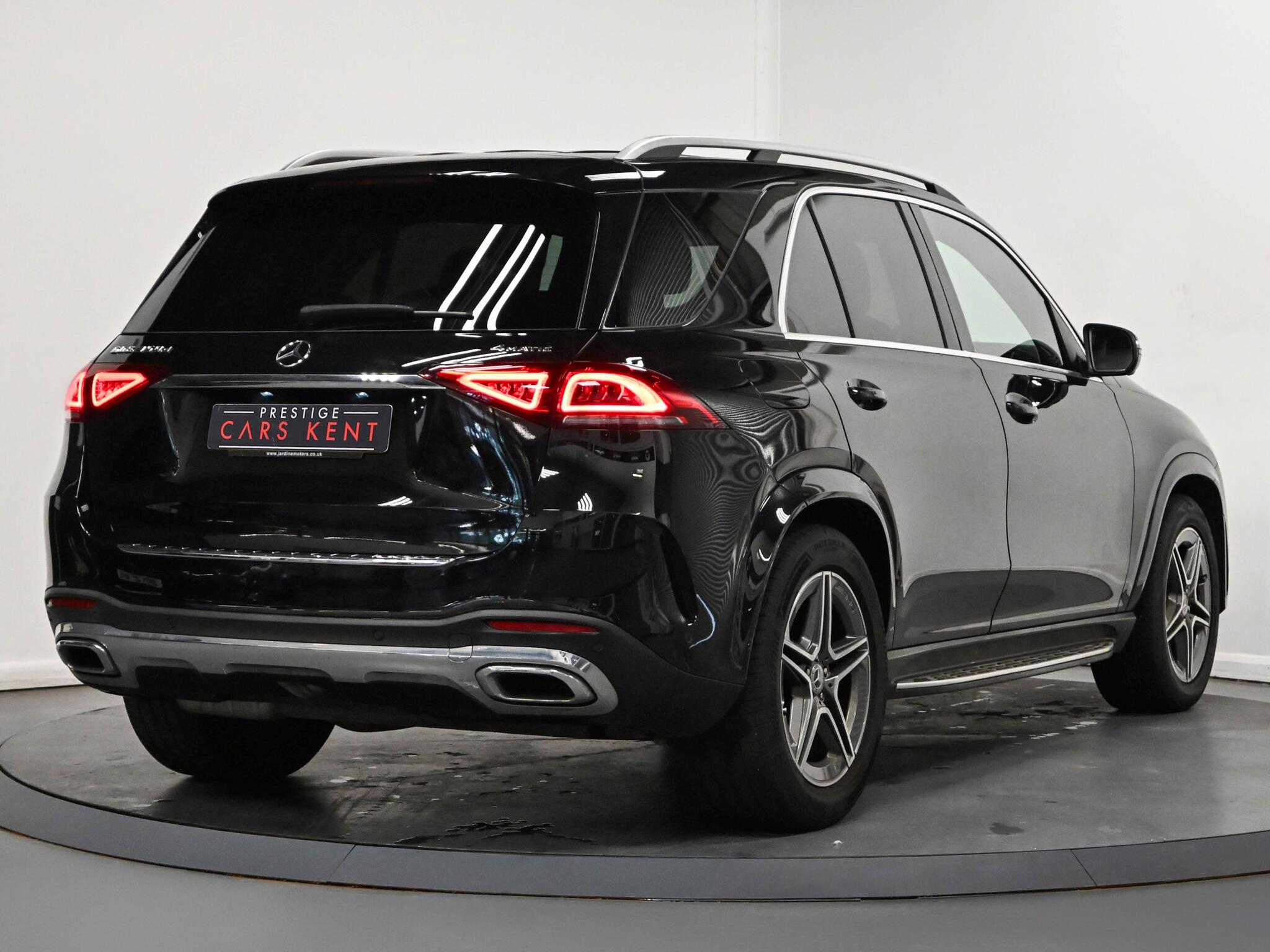 Mercedes-Benz GLE view 23