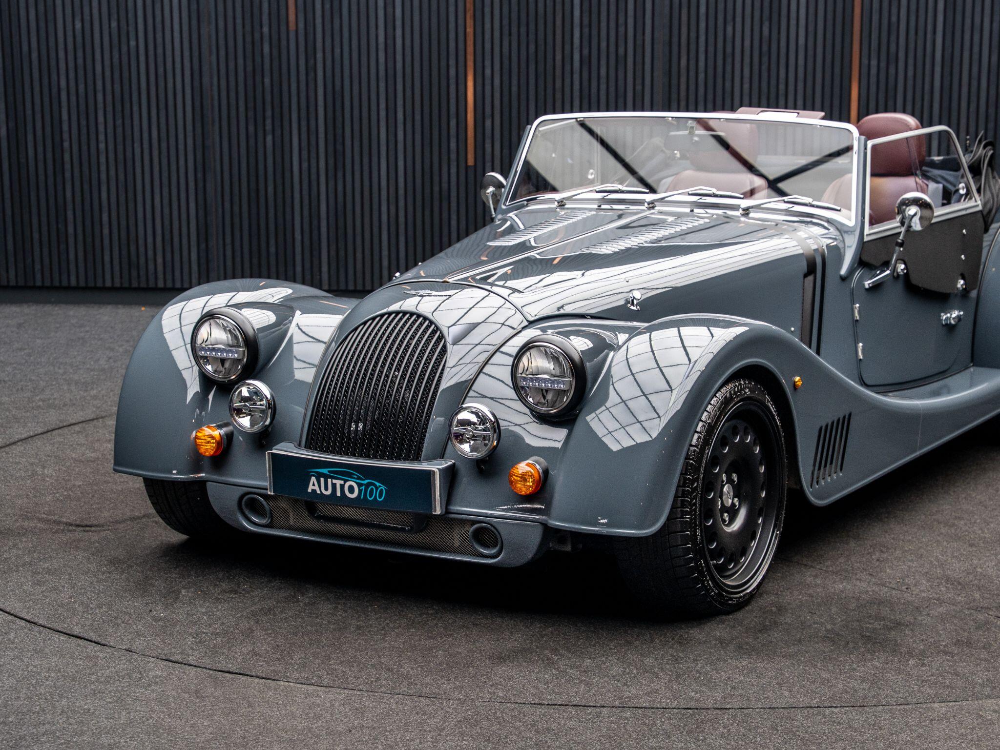 Morgan Plus SIX view 13