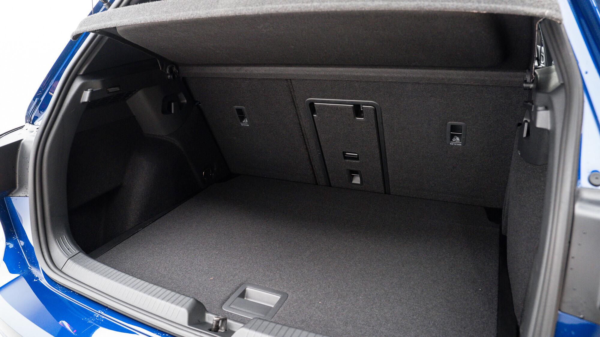 Volkswagen Golf view 50