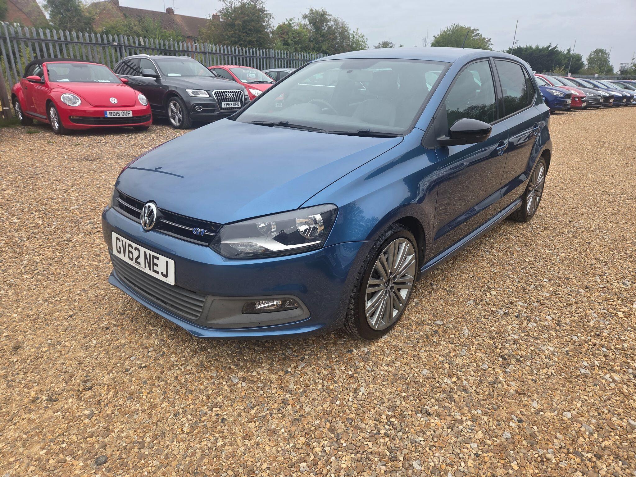 Volkswagen Polo view 10