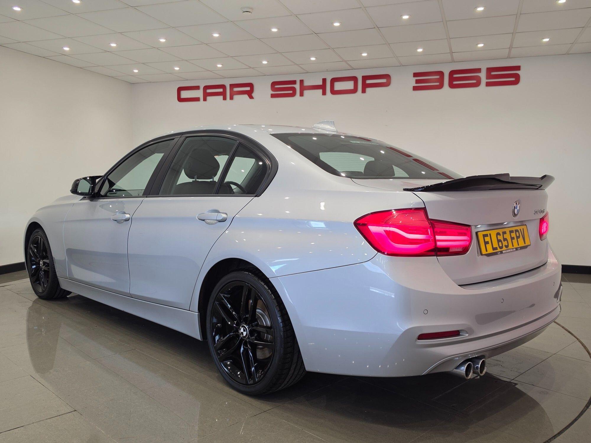 BMW 3 Series view 11