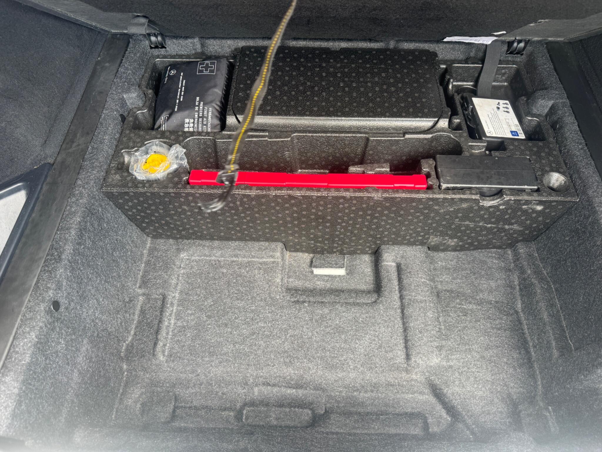 Mercedes-Benz Gle view 89