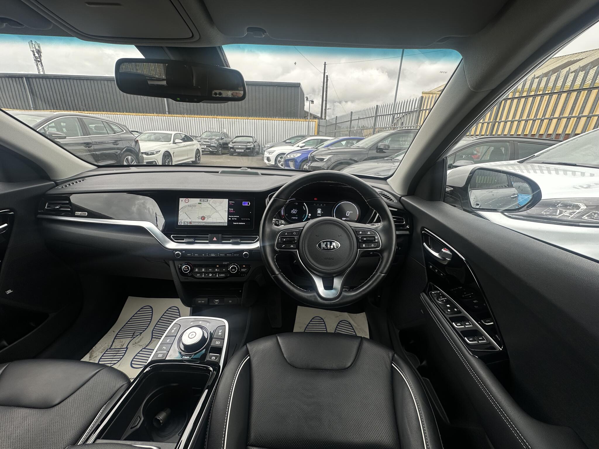 Kia Niro view 40