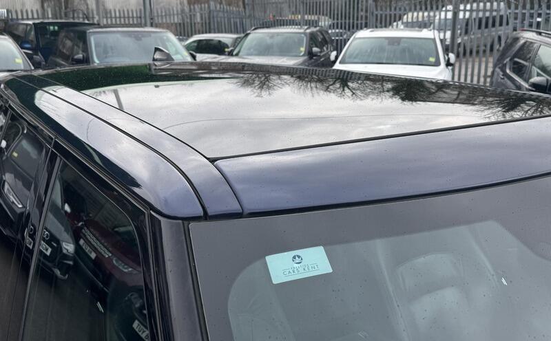 2018 Land Rover Range Rover image 21