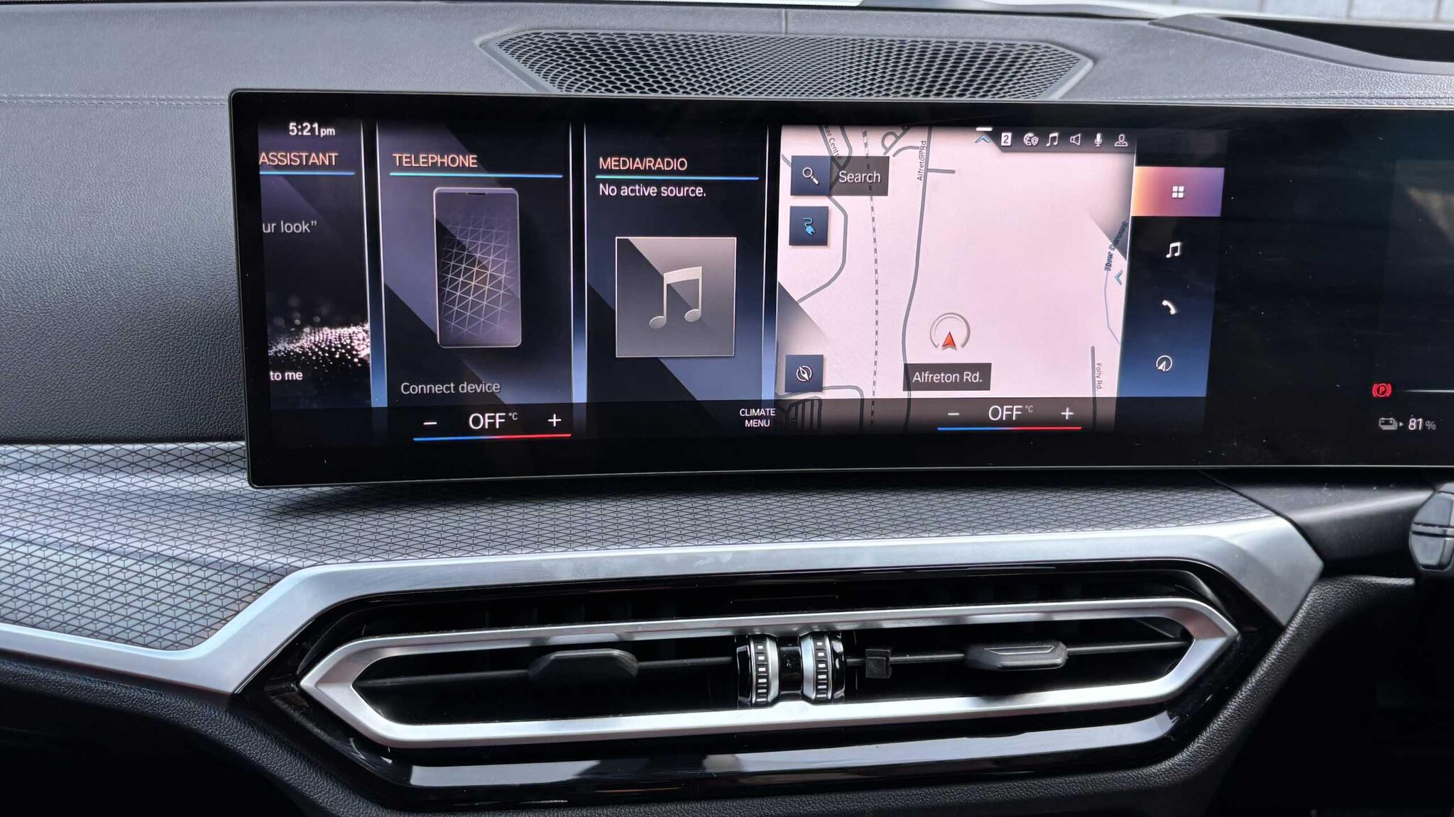 BMW i4 view 9