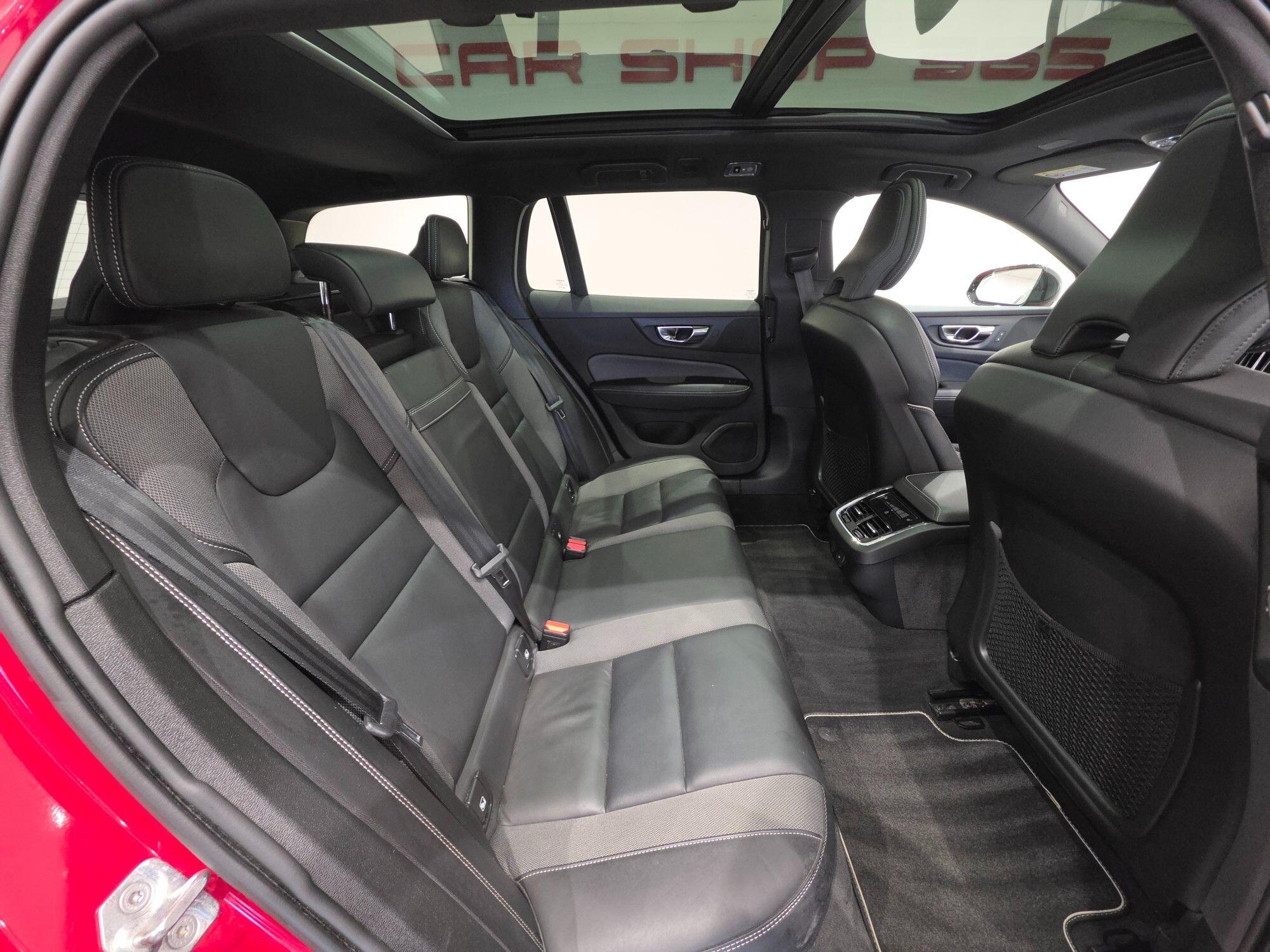 Volvo V60 view 18