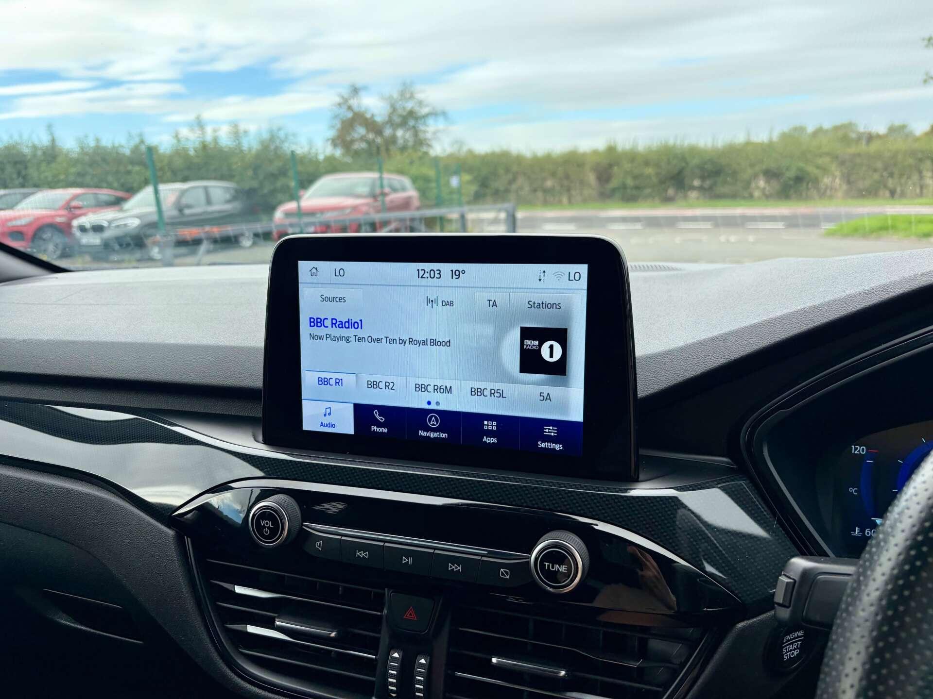 Ford Kuga view 44