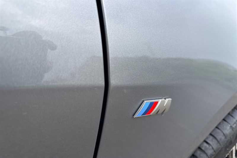 BMW 1 Series view 28