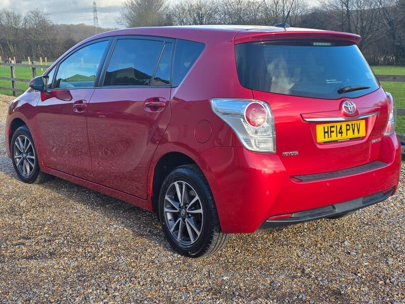 2014 Toyota Verso image 7