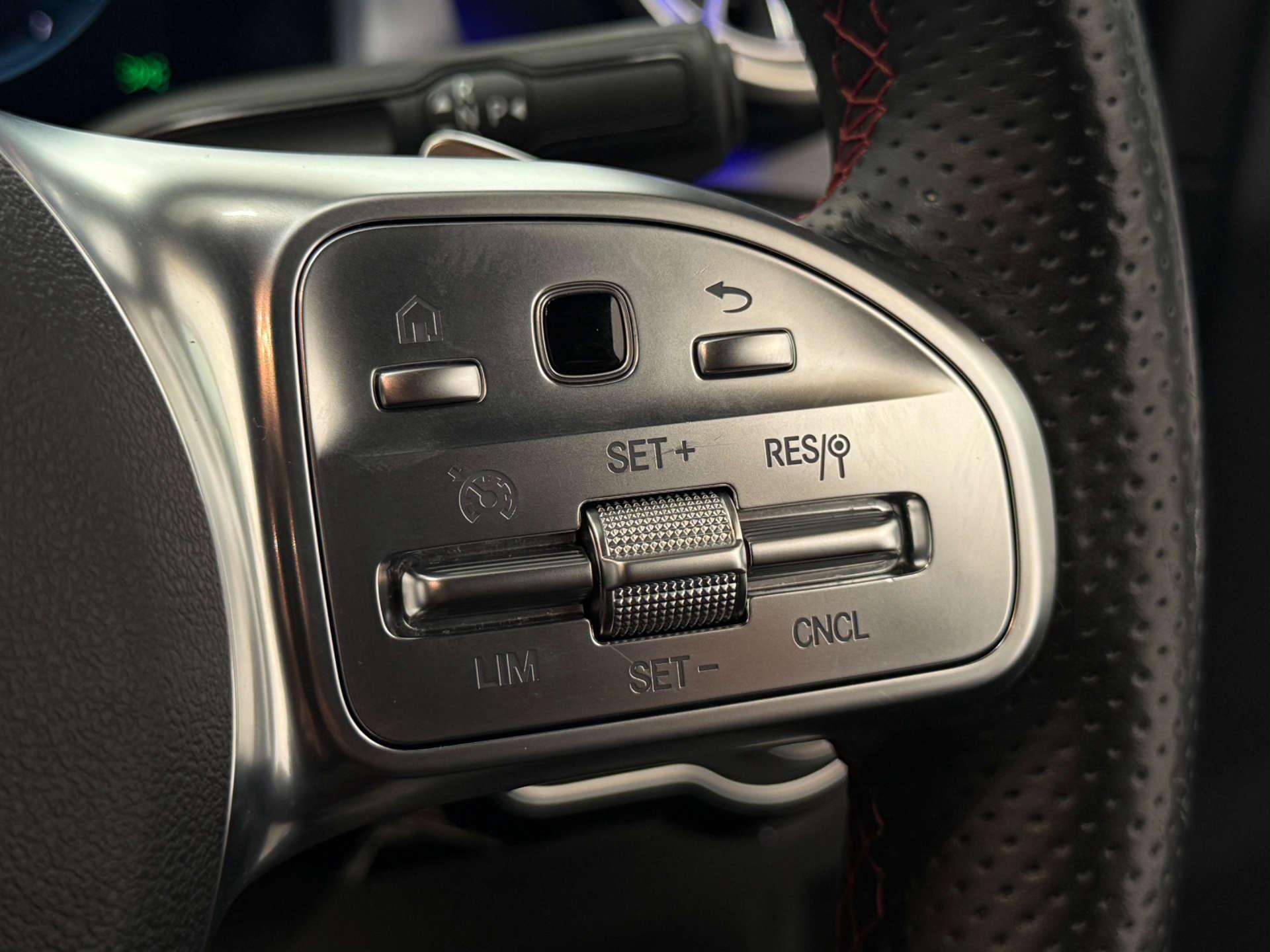 Mercedes-Benz A-Class view 22