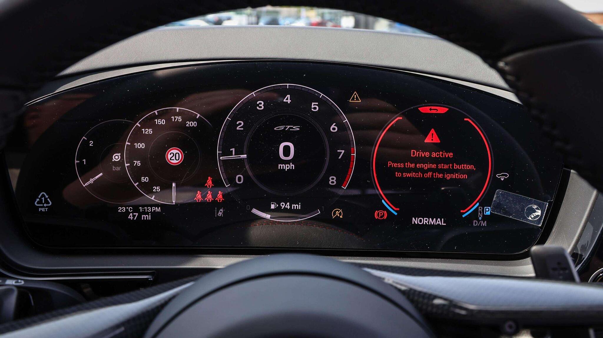 Porsche Cayenne view 22