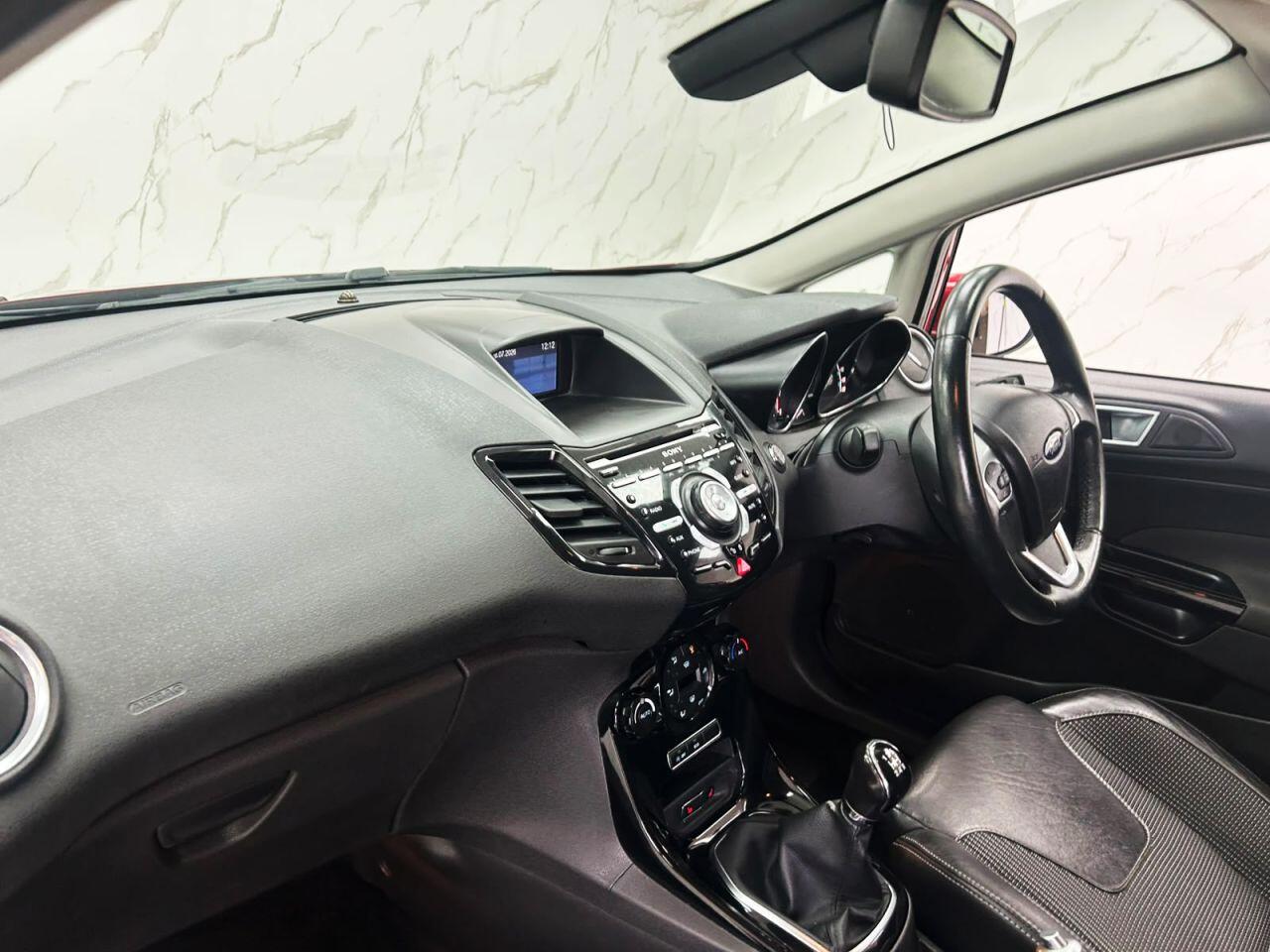 Ford Fiesta view 14