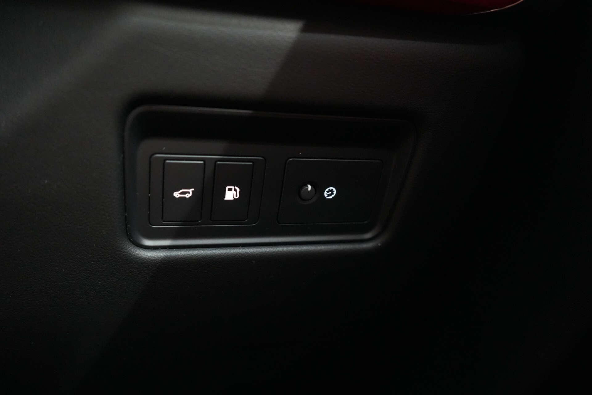 Jaguar F-Pace view 43
