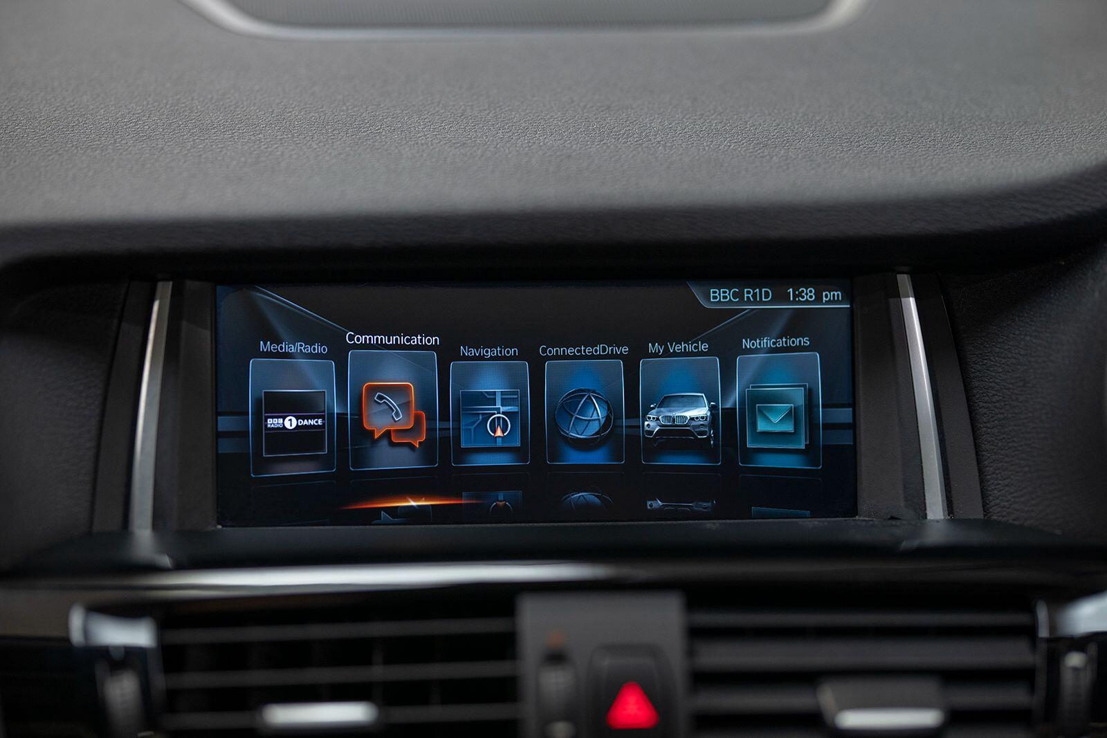 BMW X3 view 40