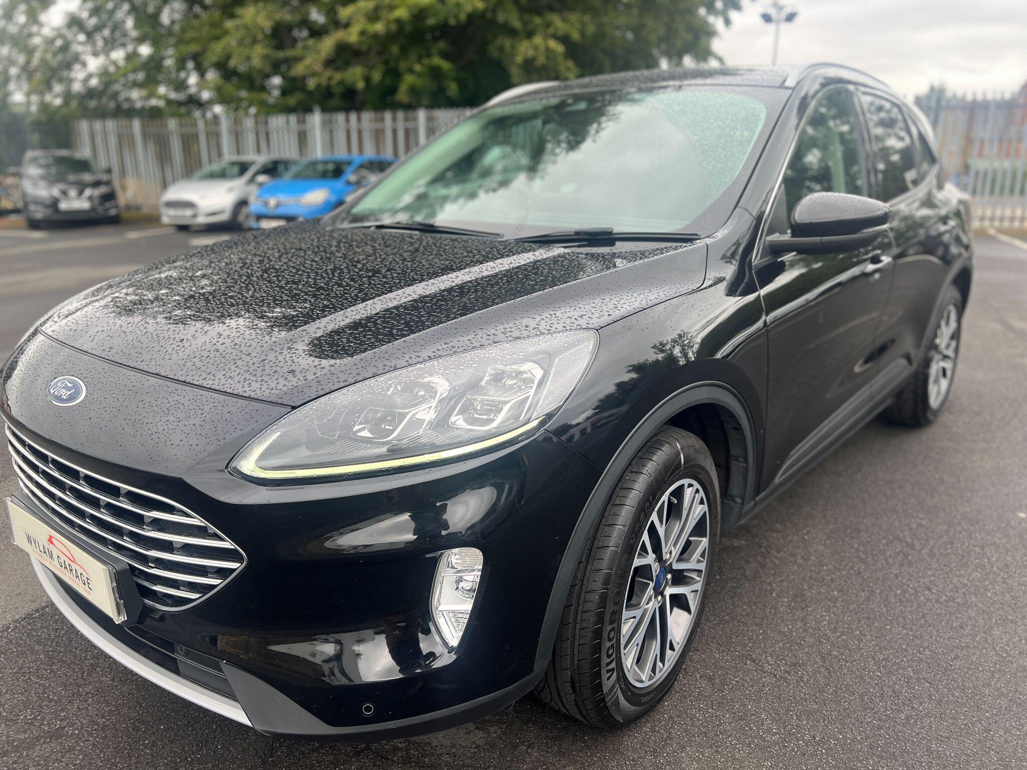 Ford Kuga view 4