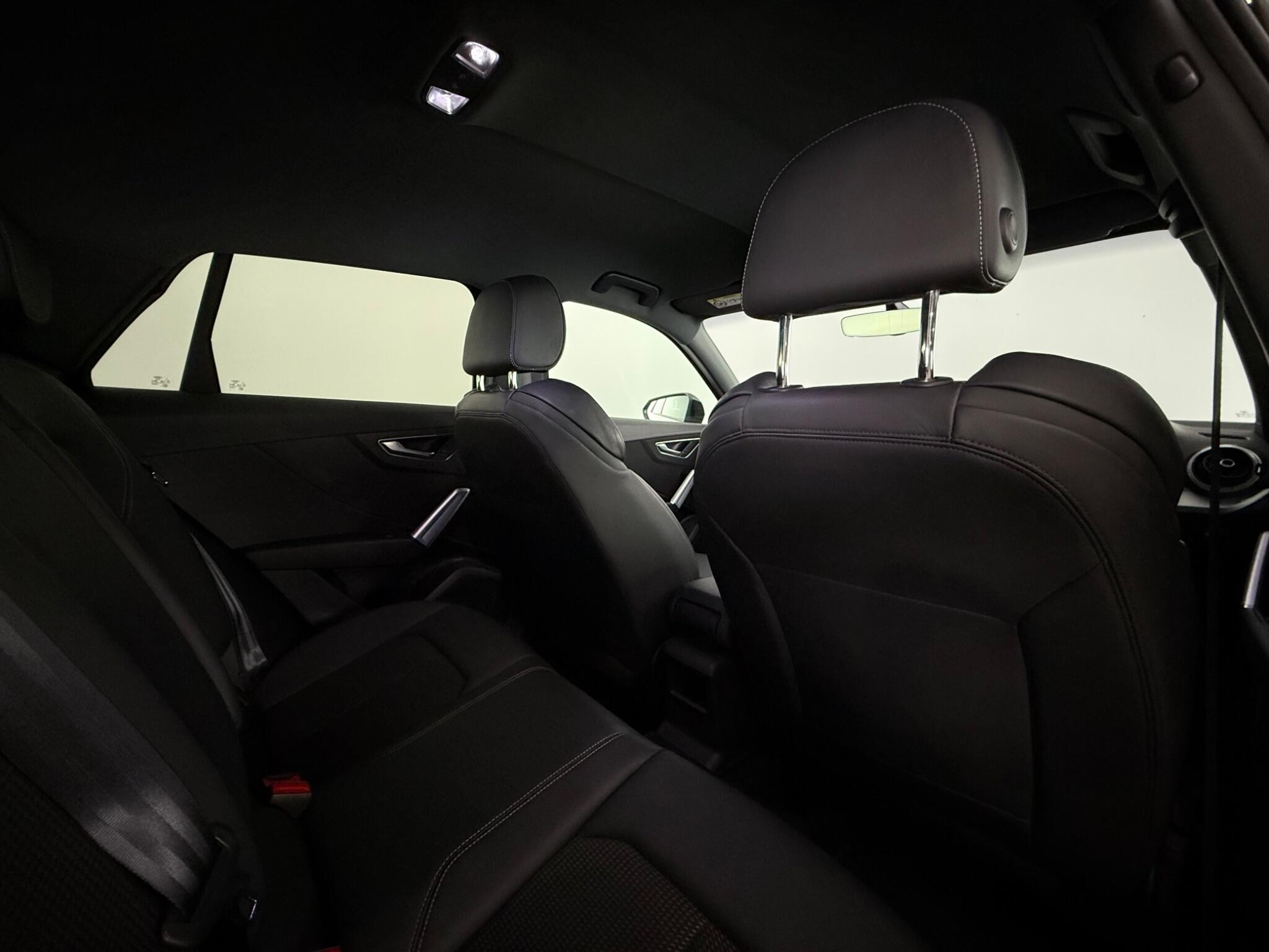 Audi Q2 view 38