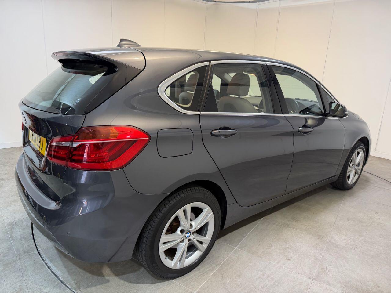 BMW 2 Series Active Tourer view 52