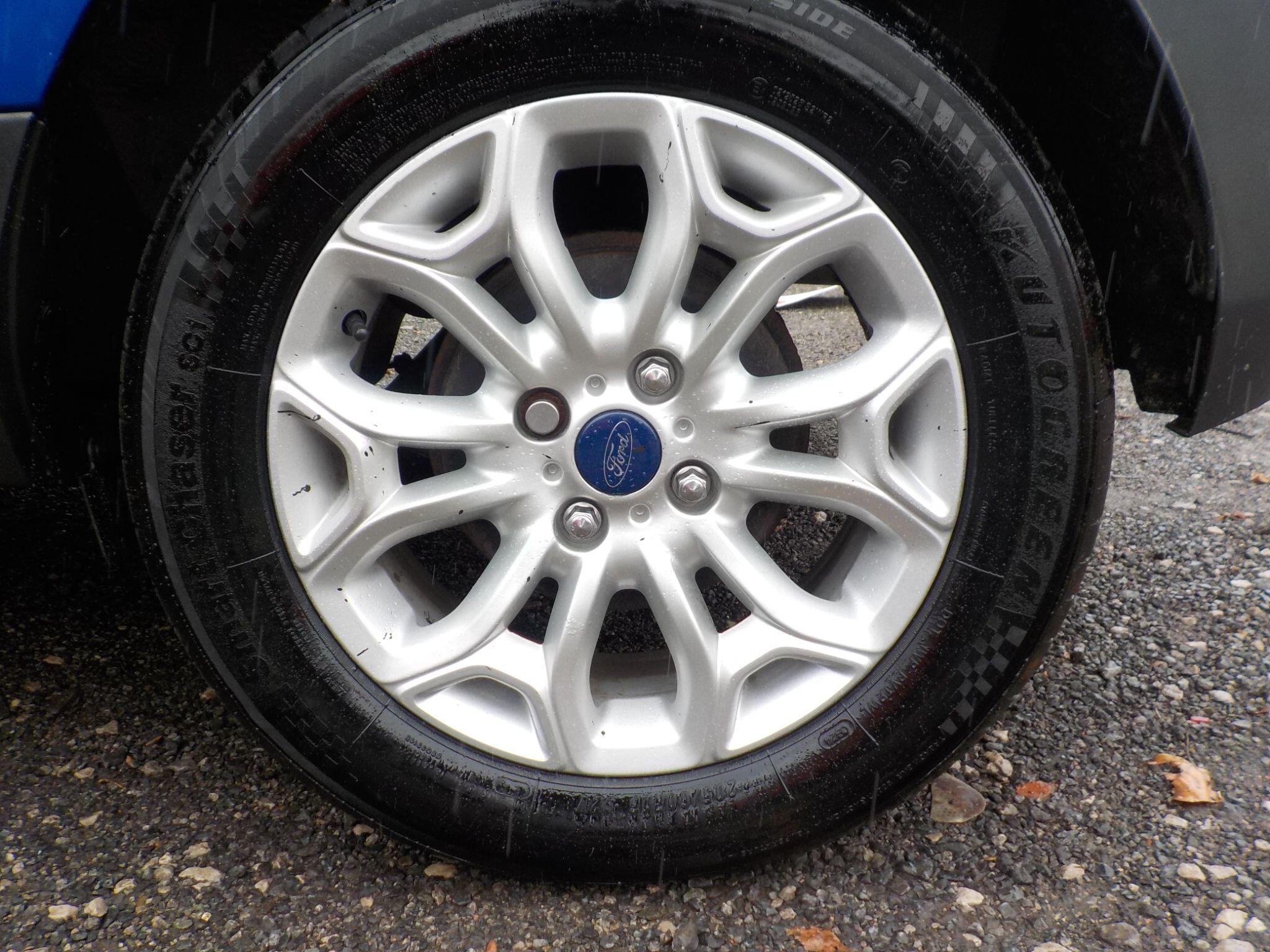 Ford EcoSport 1.5 Zetec 2WD Euro 5 5dr