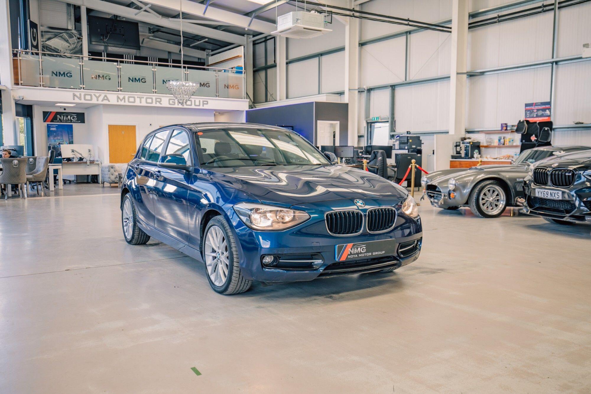 BMW 1 Series view 24