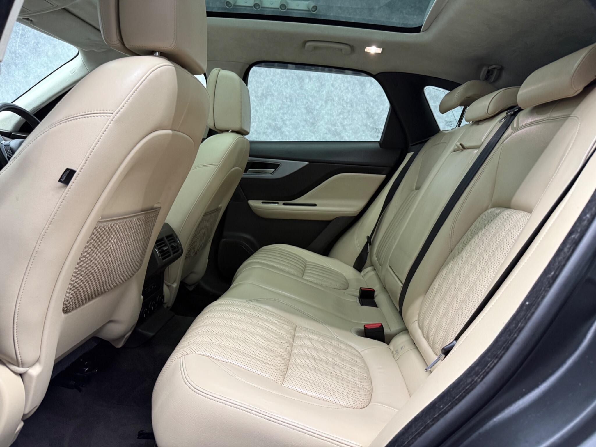 Jaguar F-Pace view 3