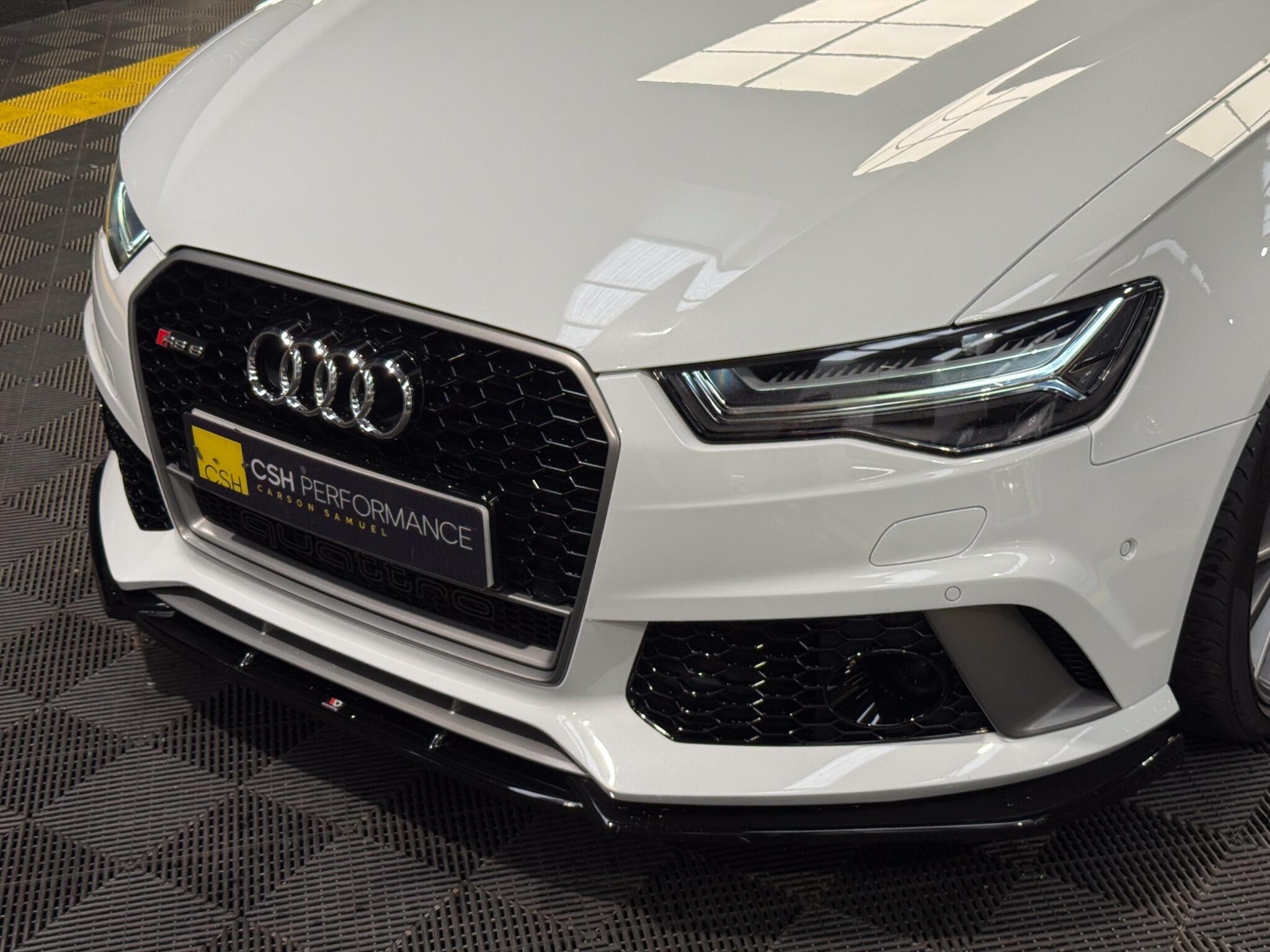 Audi RS6 Avant view 11